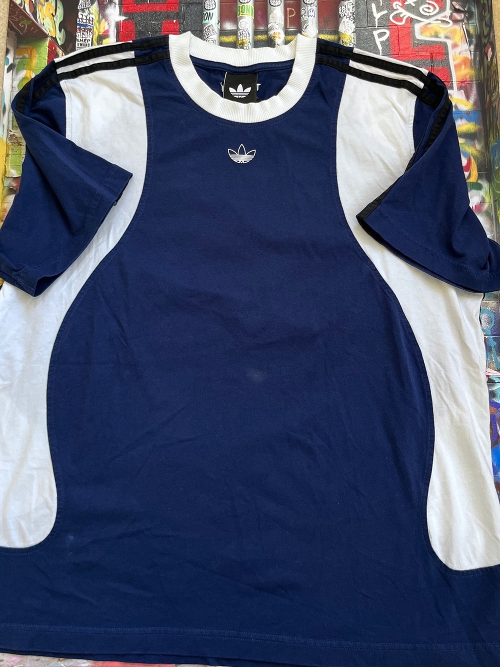 Adidas Tyshawn Men’s Navy & White Tee. Black Stripes.